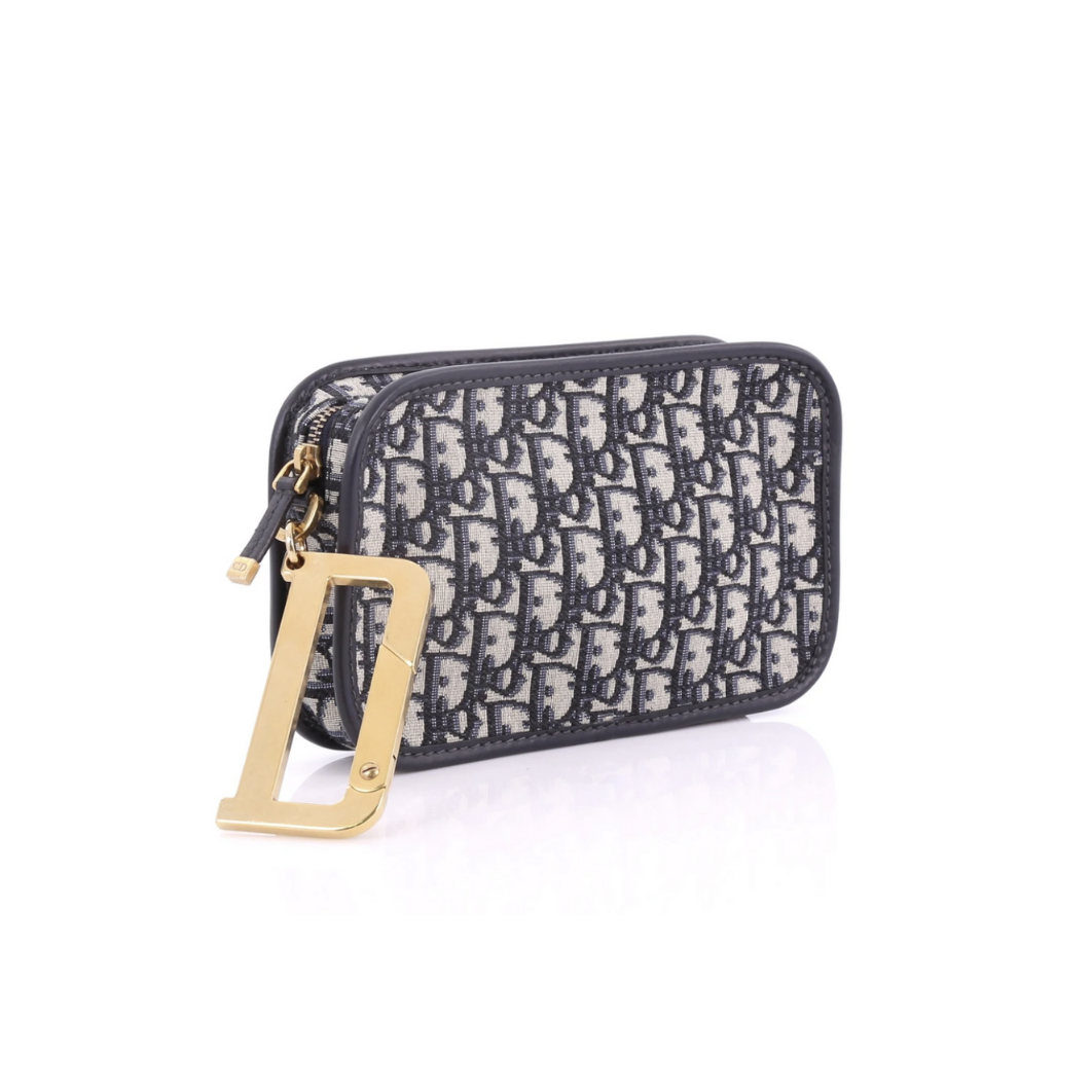 DIOR DIORQUAKE OBLIQUE CLUTCH Front Row Style